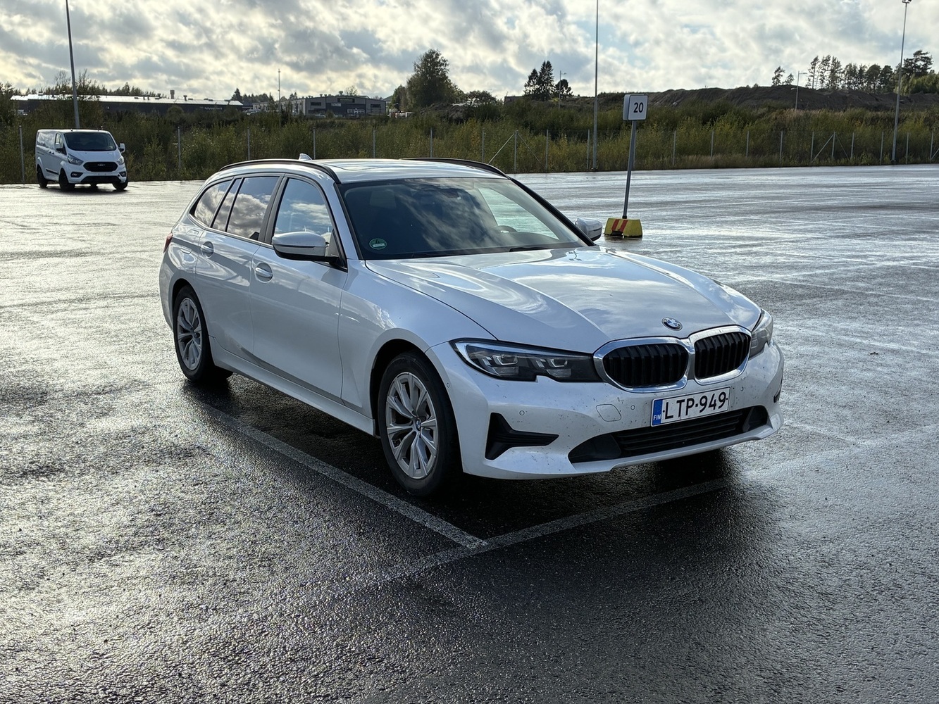 BMW 318 vaihtoauto