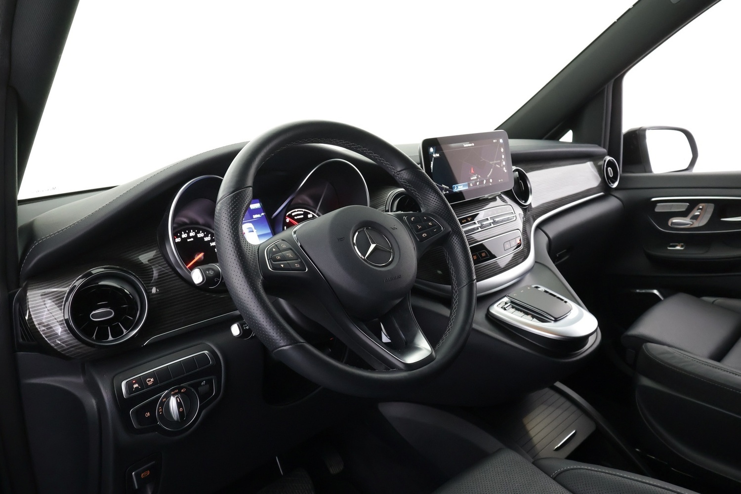 Mercedes-Benz EQV vaihtoauto