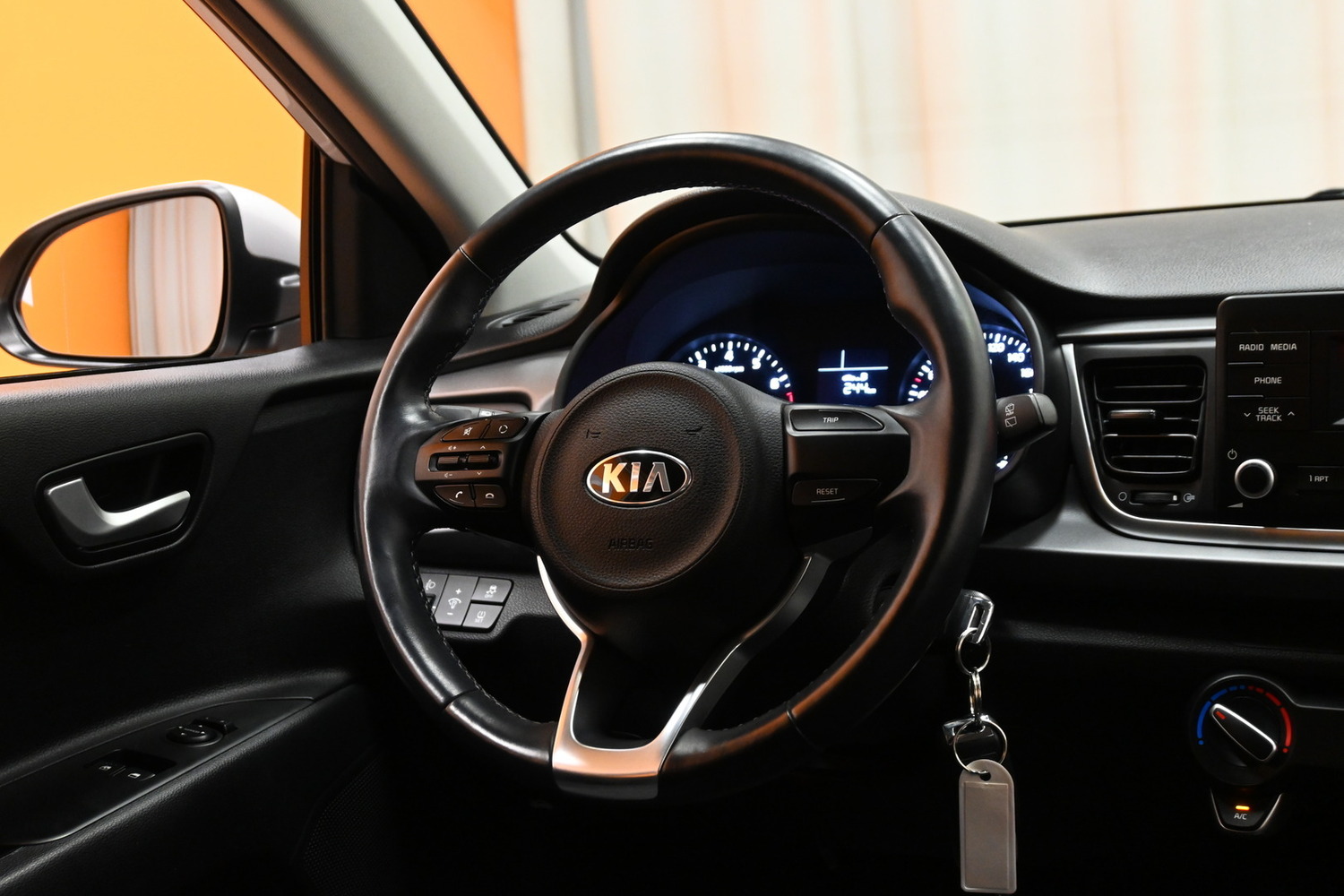 Kia Rio vaihtoauto