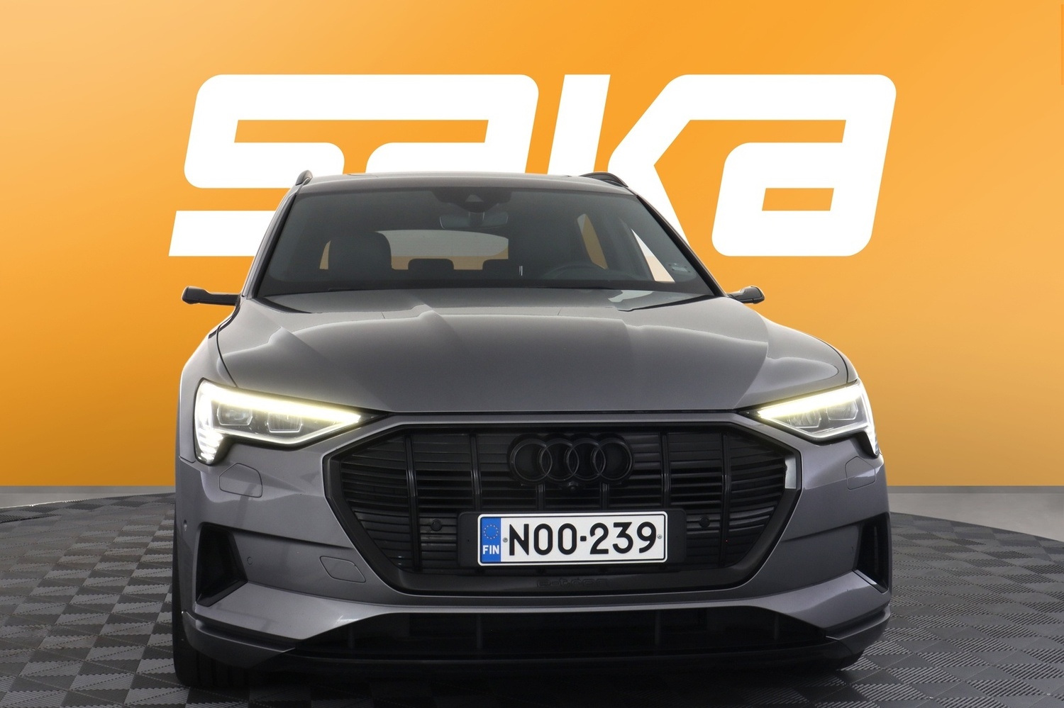 Audi e-tron vaihtoauto