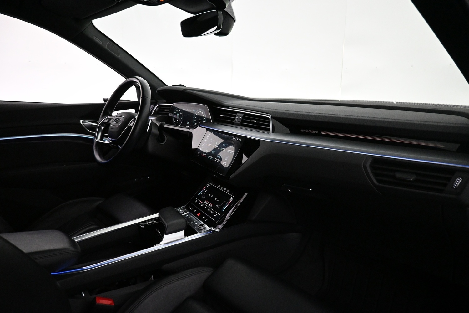 Audi e-tron vaihtoauto