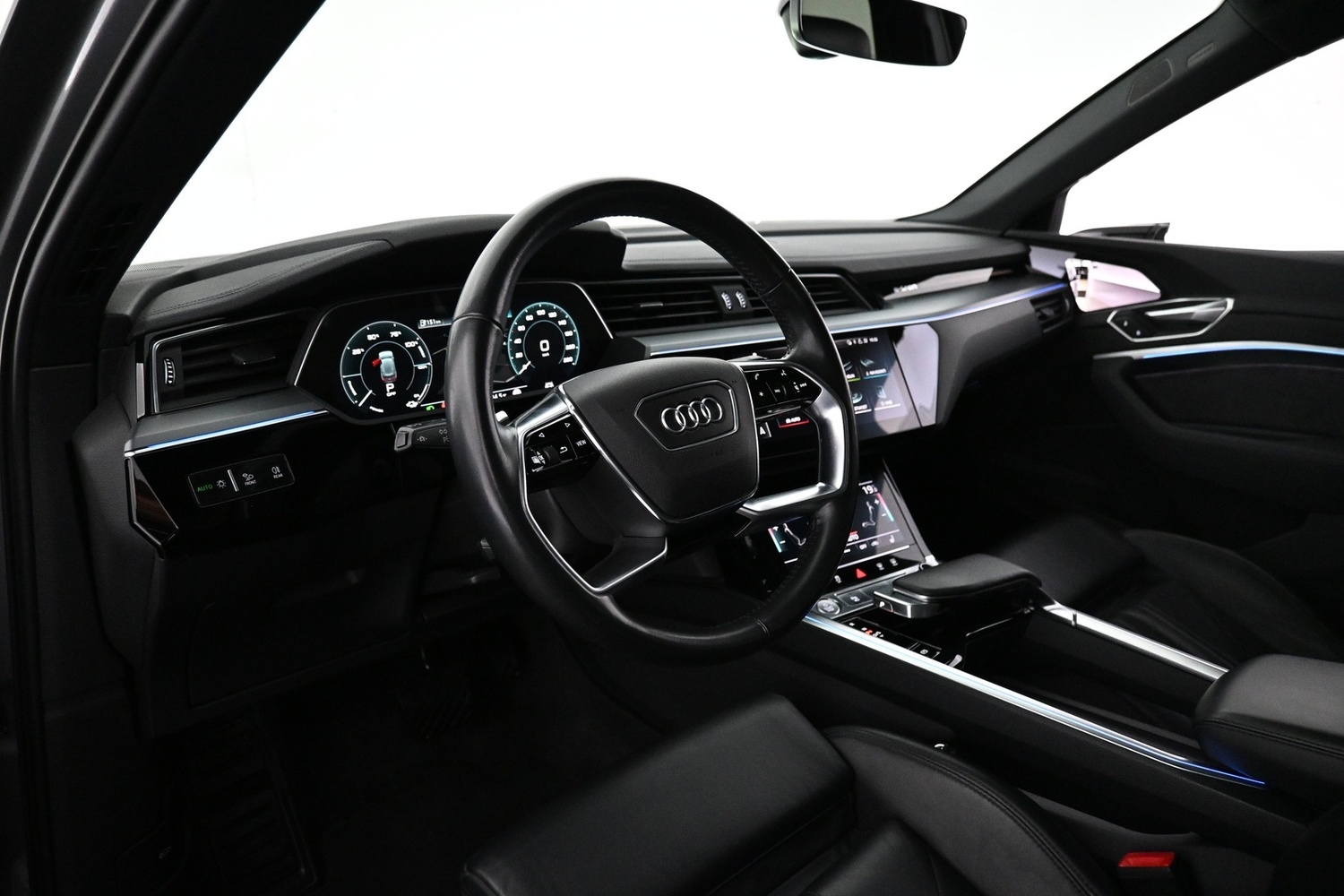 Audi e-tron vaihtoauto