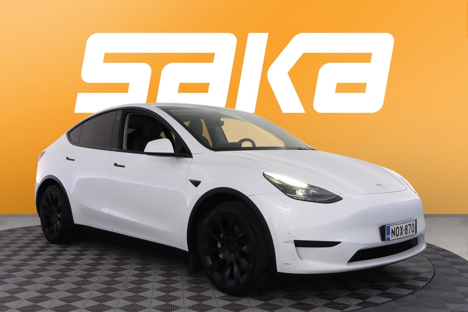 Tesla Model Y vaihtoauto