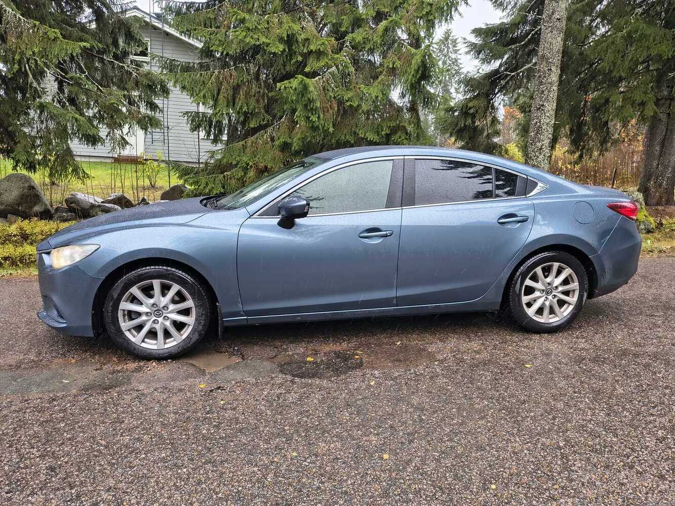 Mazda 6 vaihtoauto