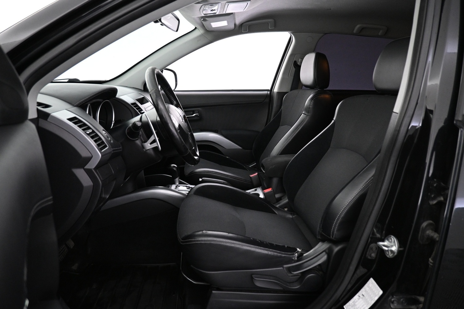 Mitsubishi Outlander vaihtoauto