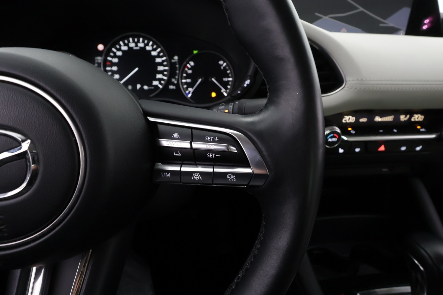 Mazda 3 vaihtoauto