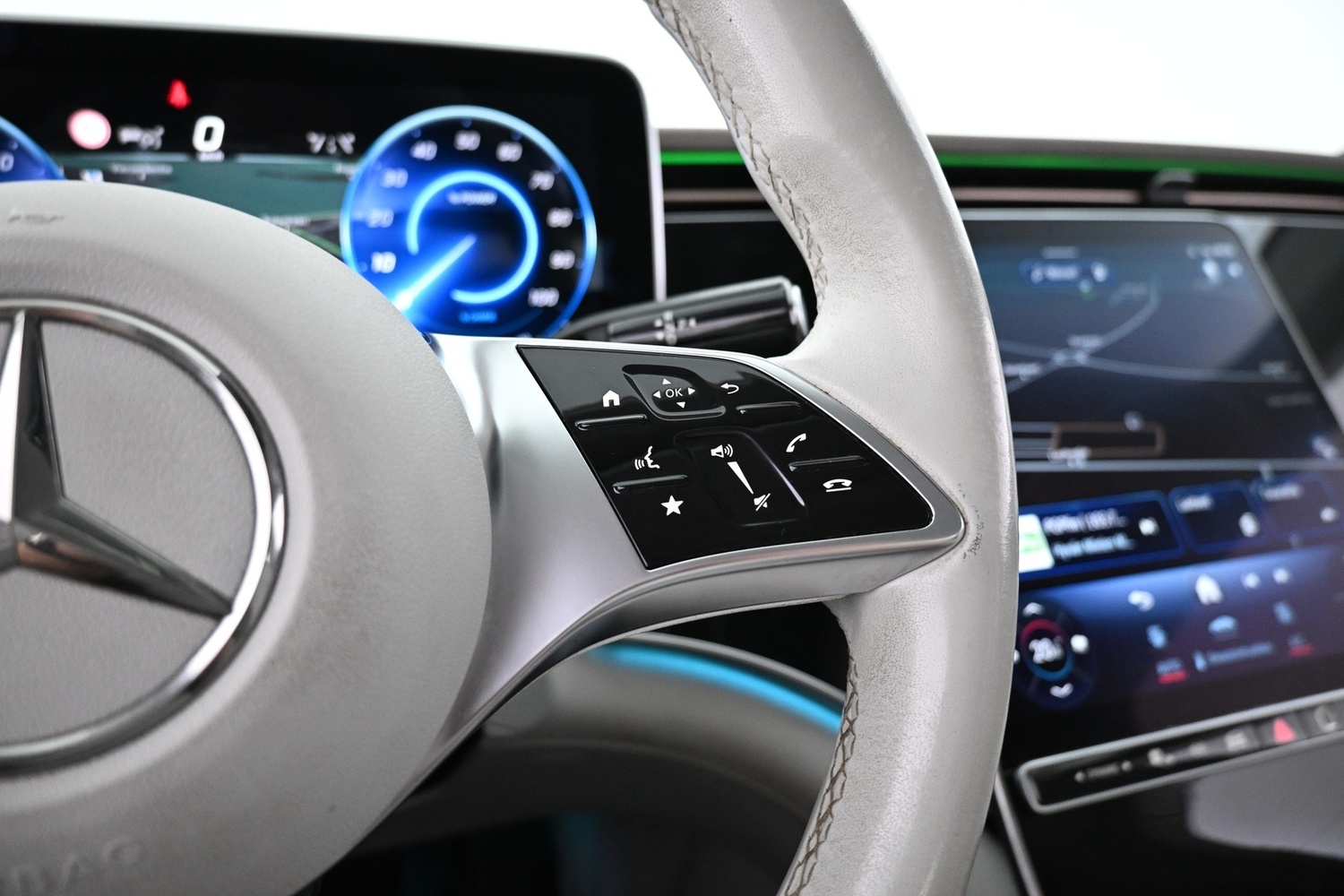 Mercedes-Benz EQE vaihtoauto