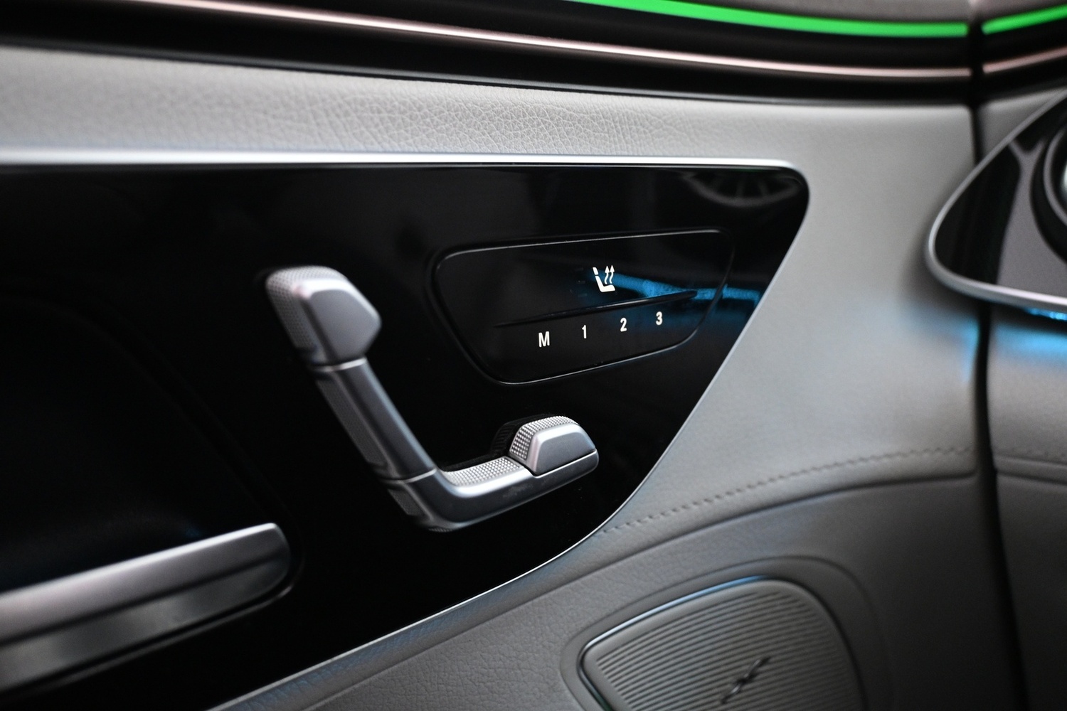 Mercedes-Benz EQE vaihtoauto