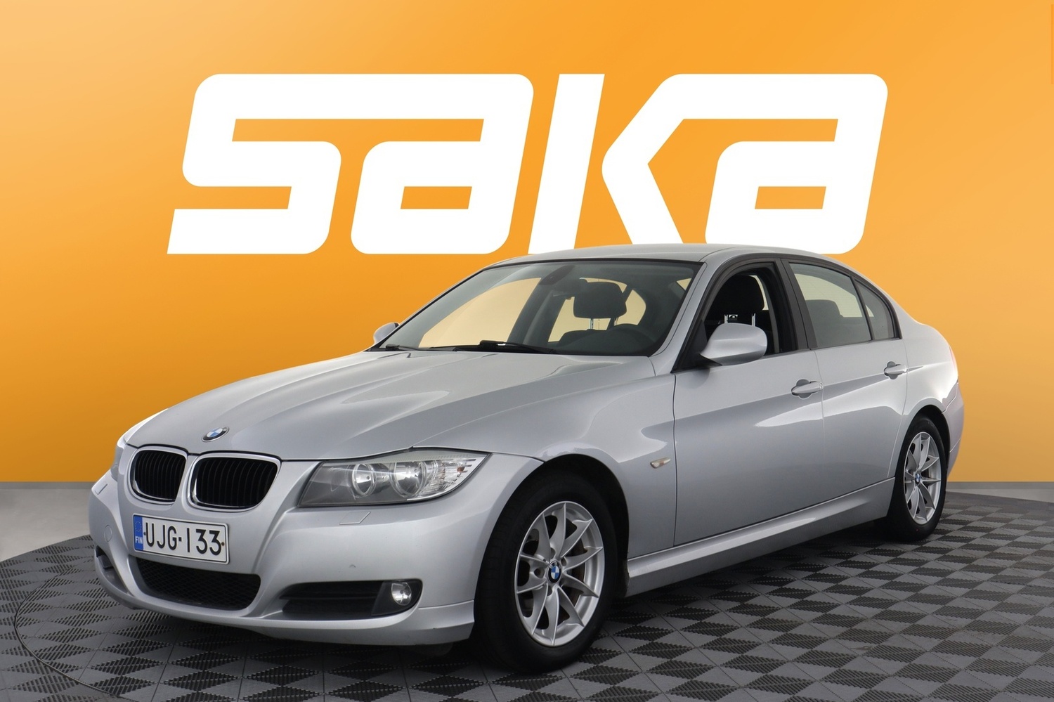 BMW 320 vaihtoauto