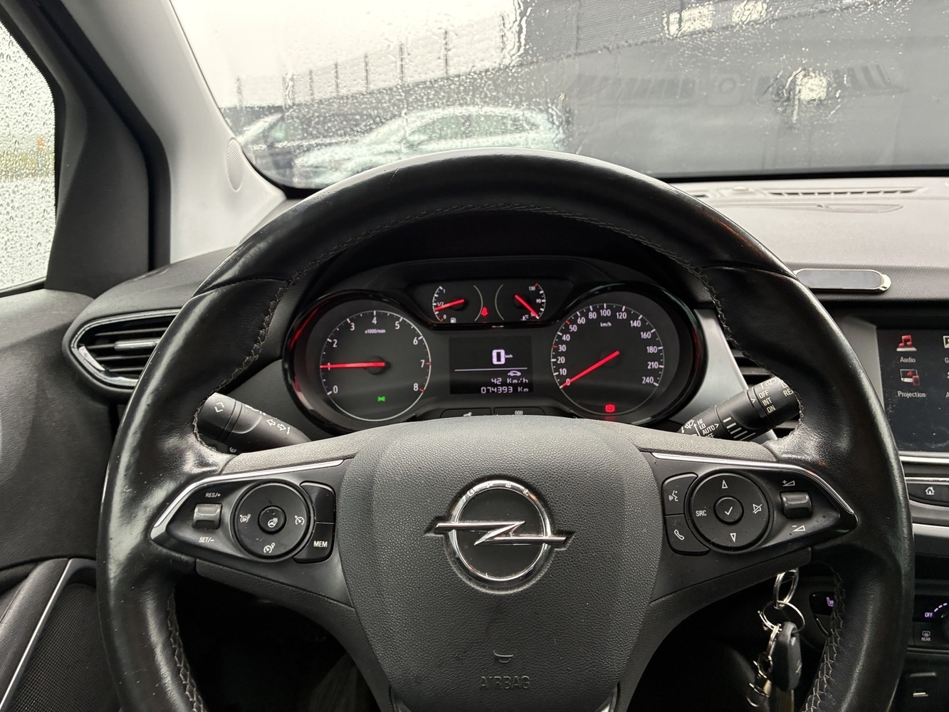 Opel Crossland X vaihtoauto