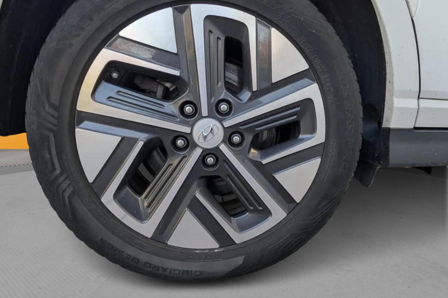 Hyundai Kona vaihtoauto