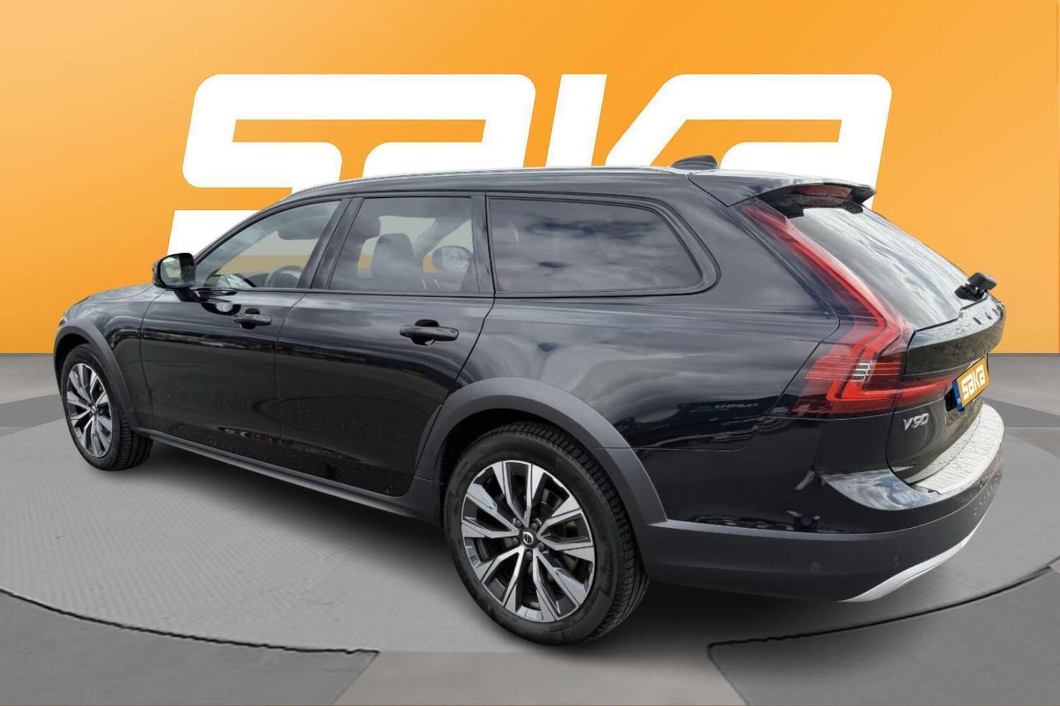 Volvo V90 Cross Country vaihtoauto