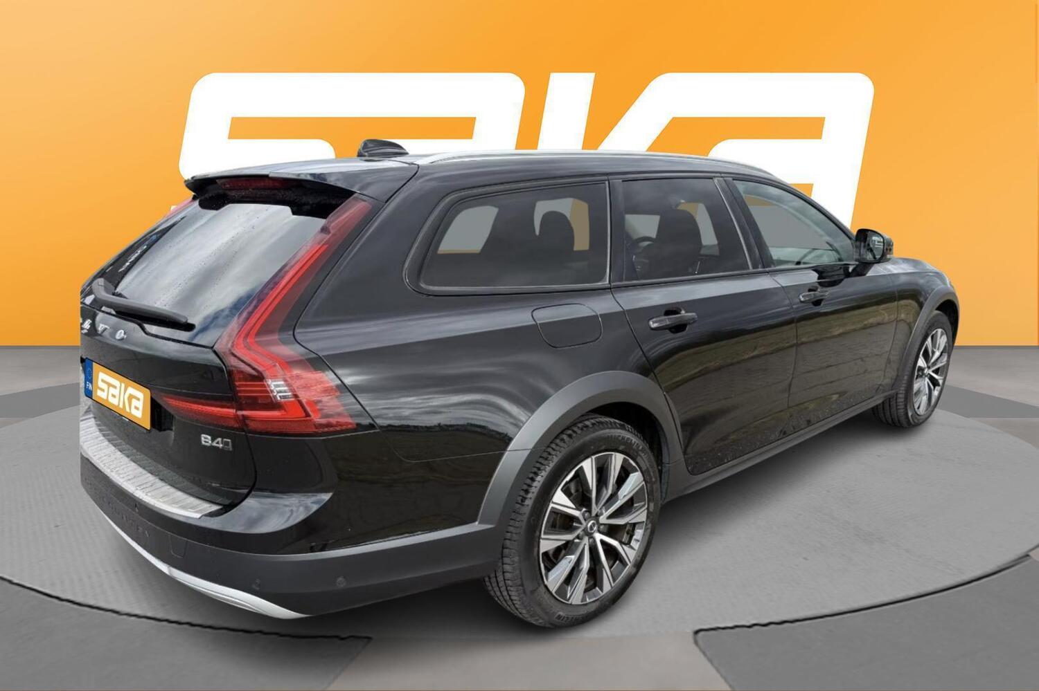 Volvo V90 Cross Country vaihtoauto