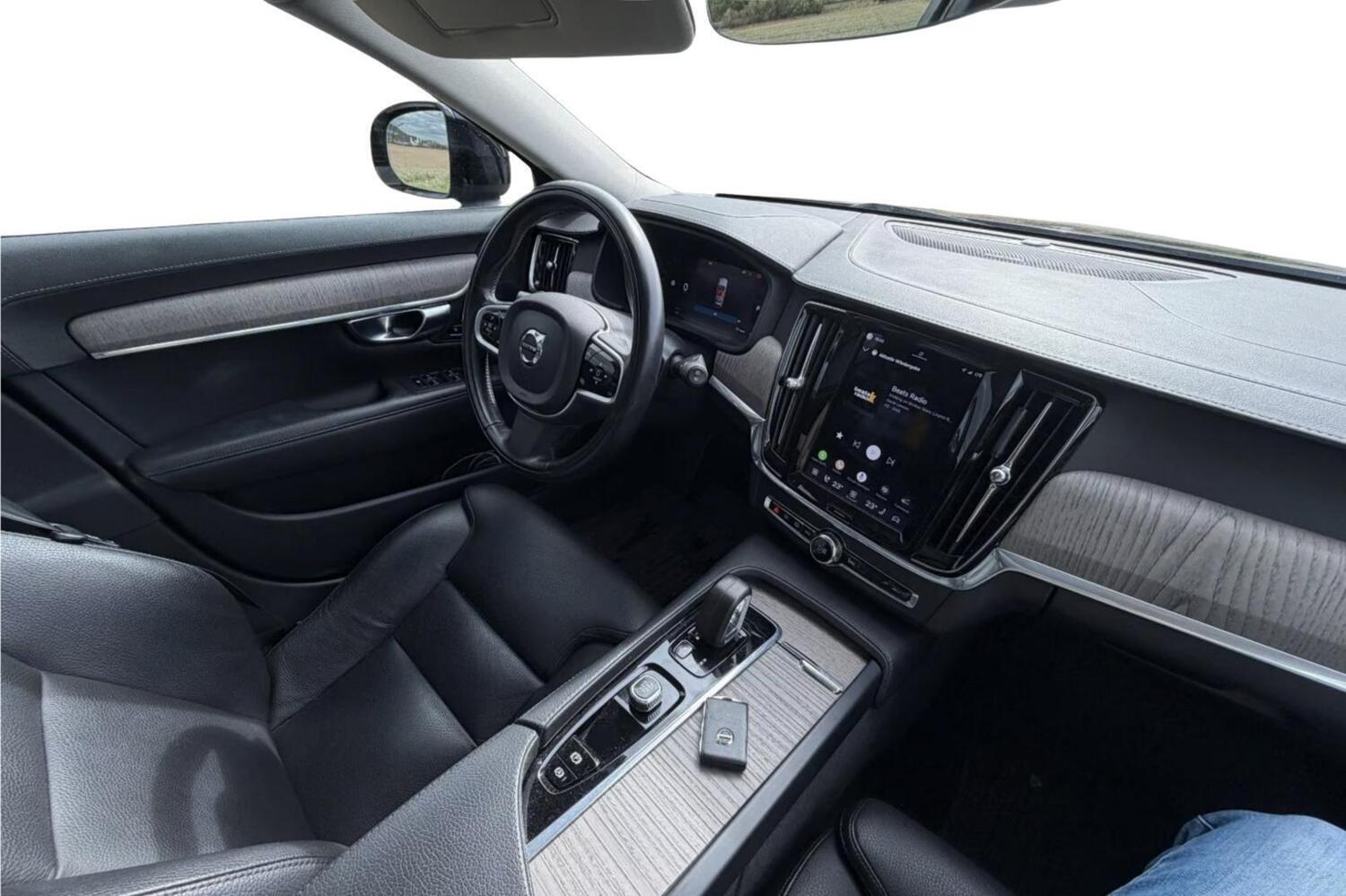 Volvo V90 Cross Country vaihtoauto