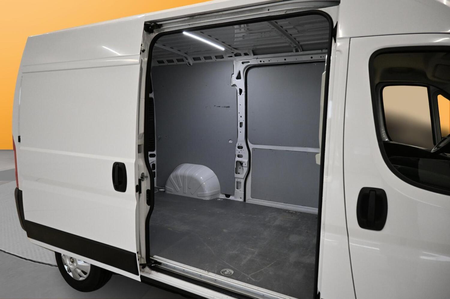 Peugeot Boxer vaihtoauto