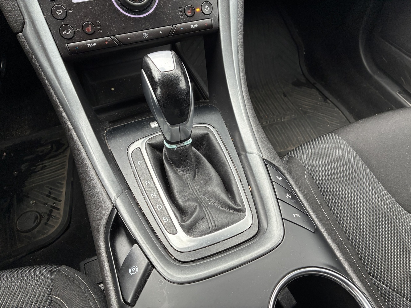 Ford Mondeo vaihtoauto