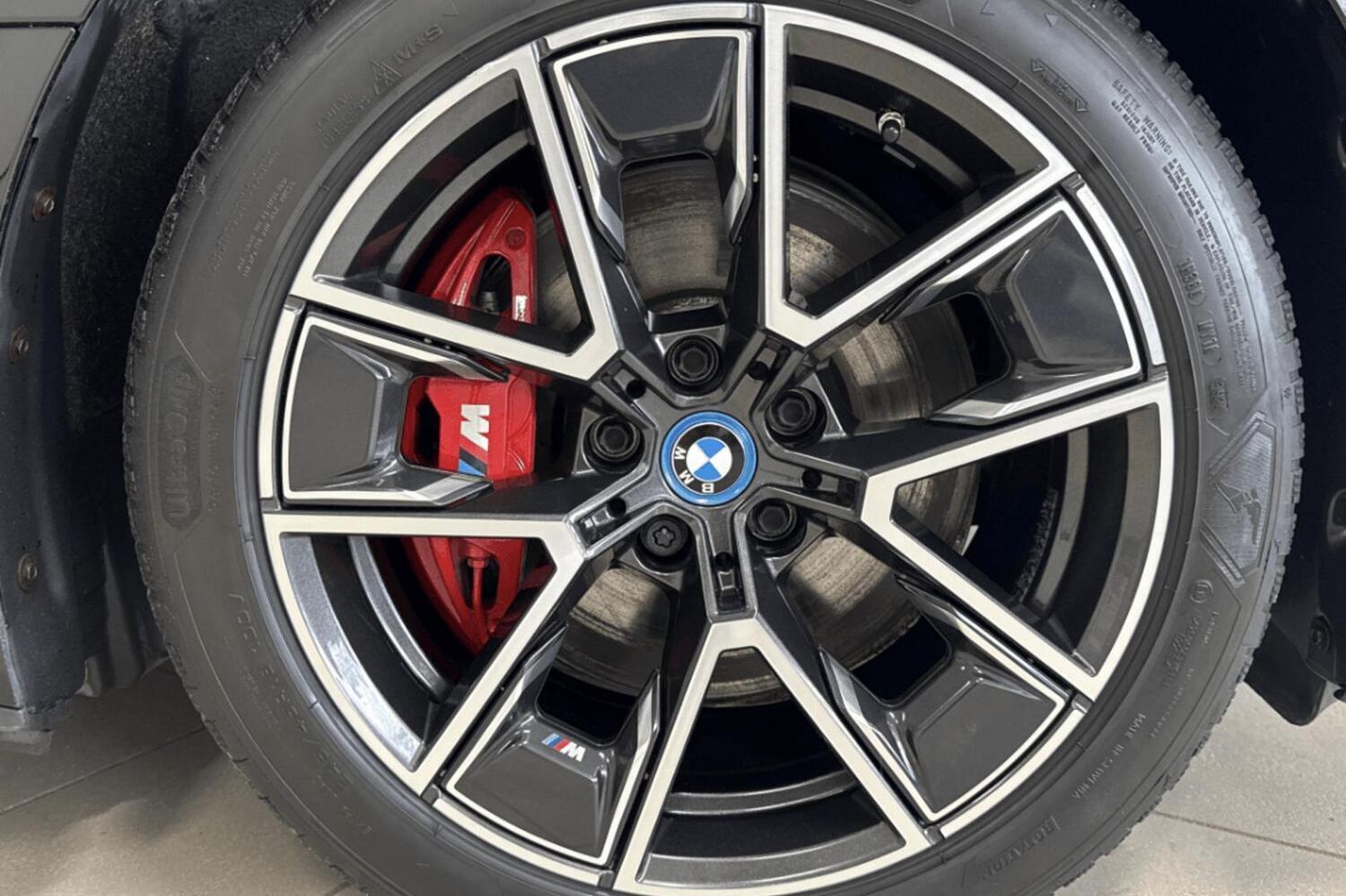 BMW i4 M50 vaihtoauto