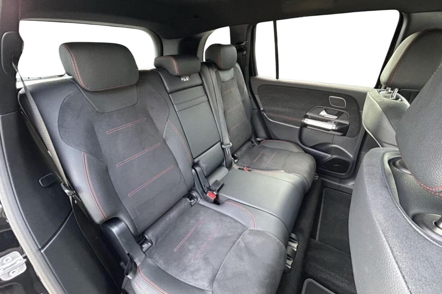 Mercedes-Benz EQB vaihtoauto