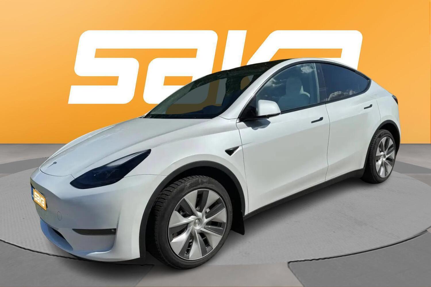 Tesla Model Y vaihtoauto