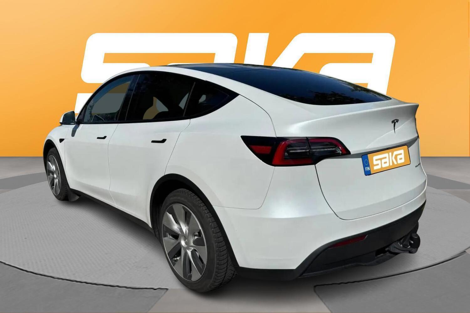 Tesla Model Y vaihtoauto