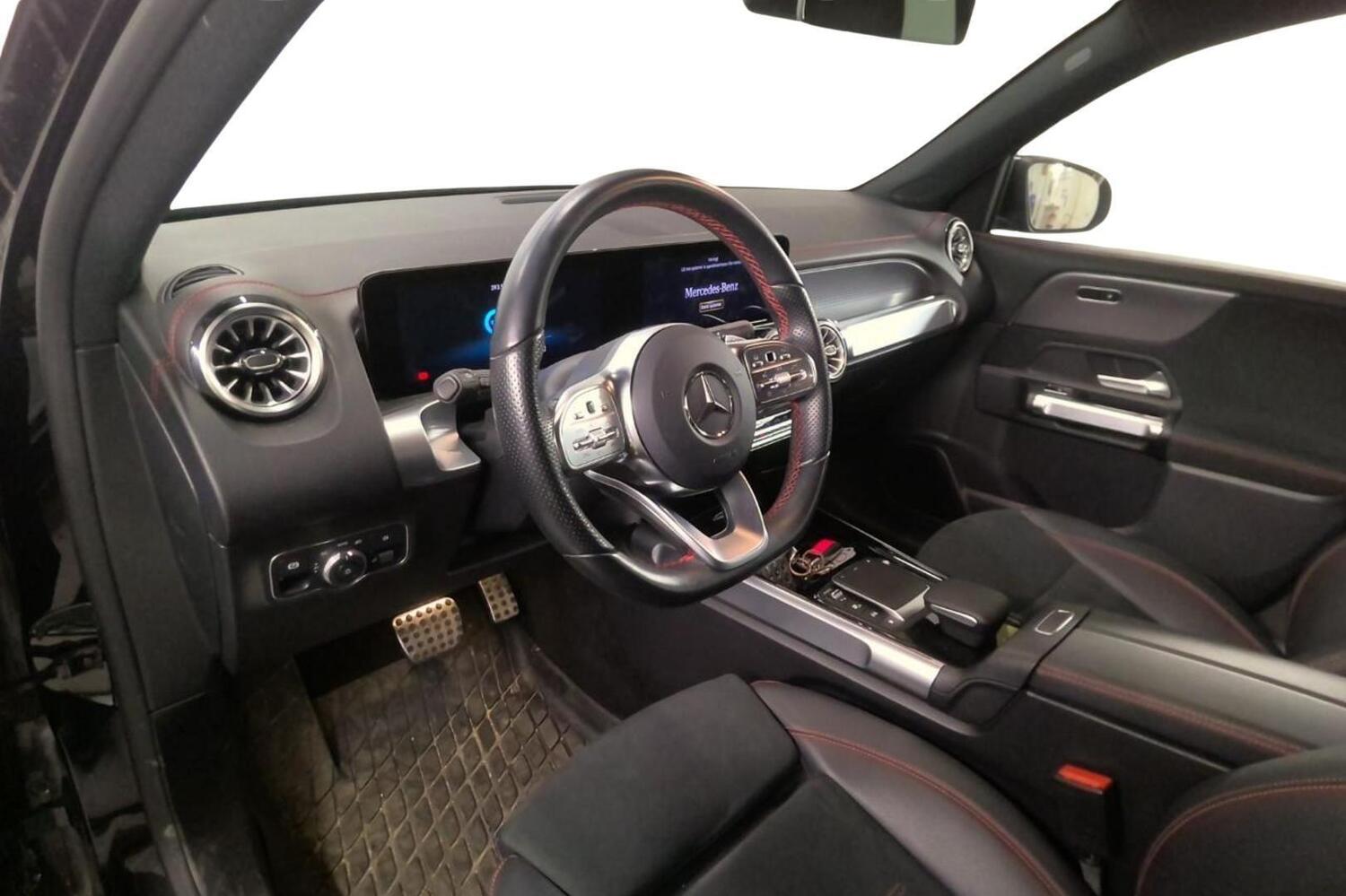 Mercedes-Benz EQB vaihtoauto