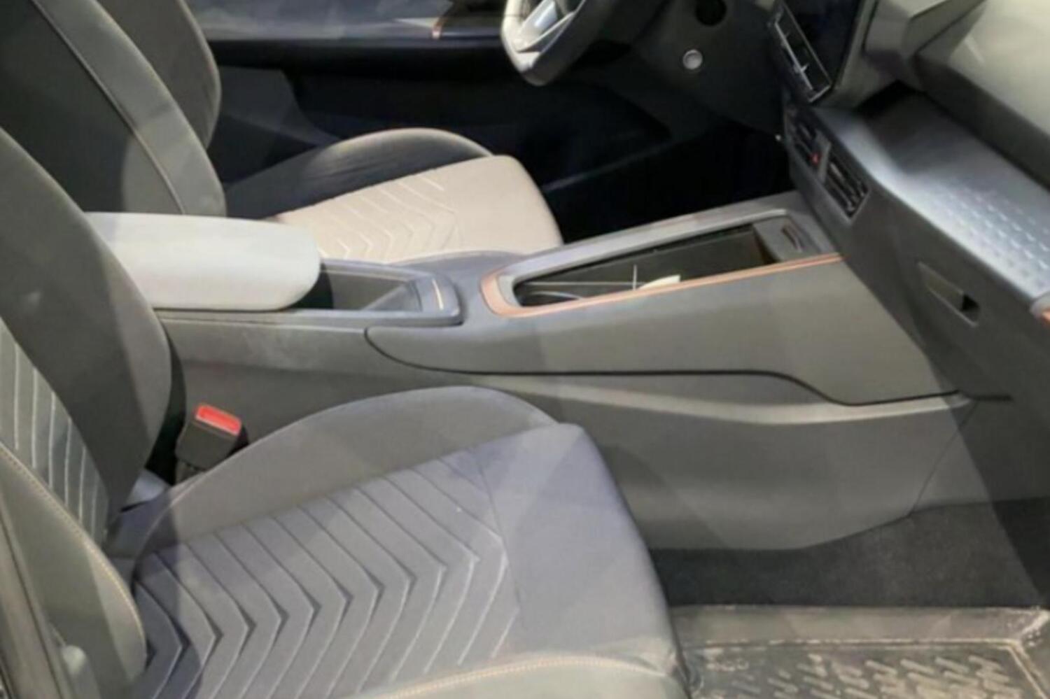 Cupra Born vaihtoauto