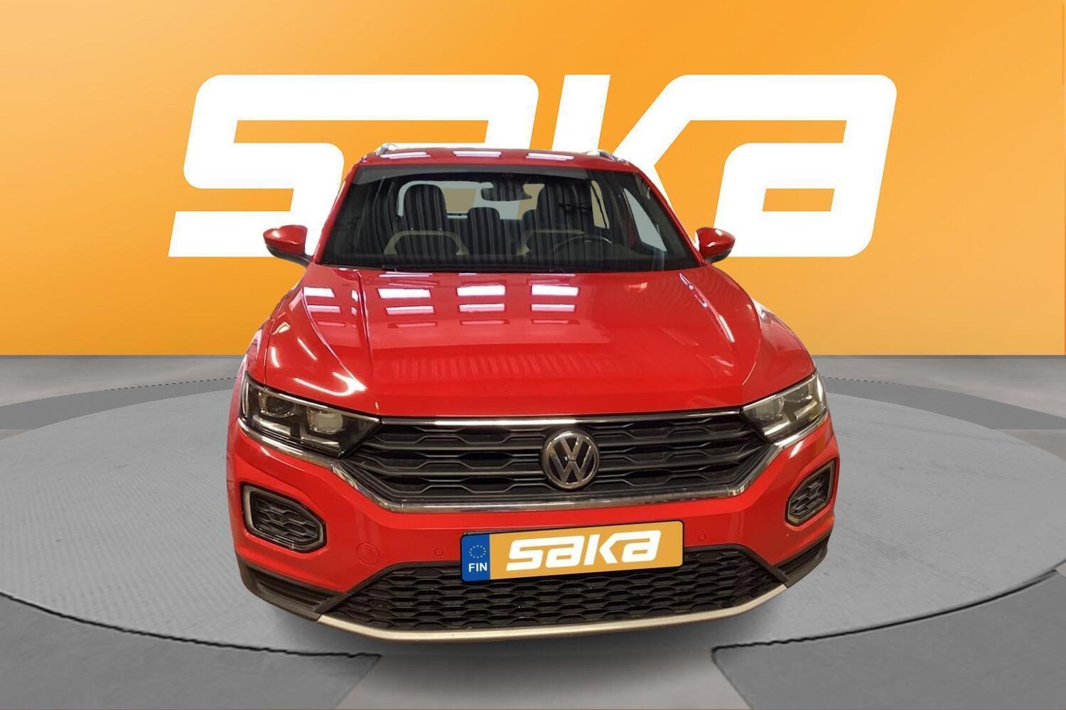 Volkswagen T-Roc vaihtoauto