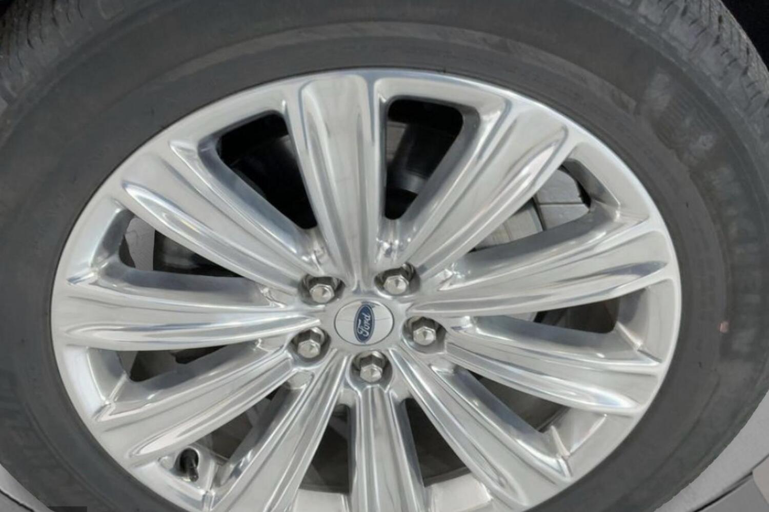 Ford USA Explorer vaihtoauto