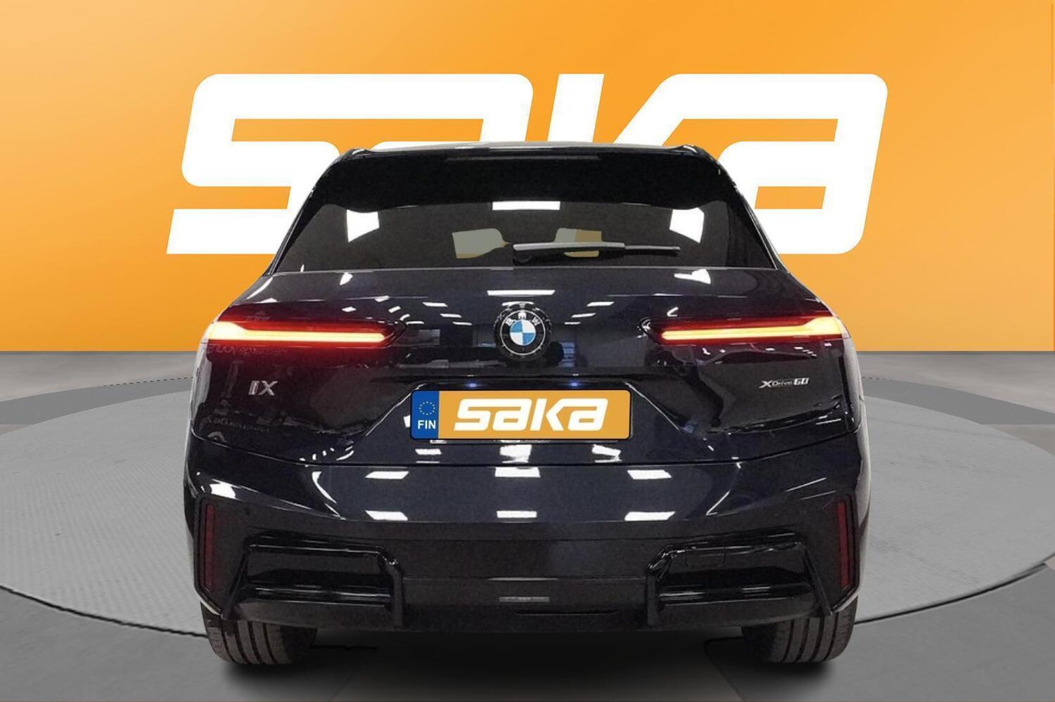BMW iX vaihtoauto