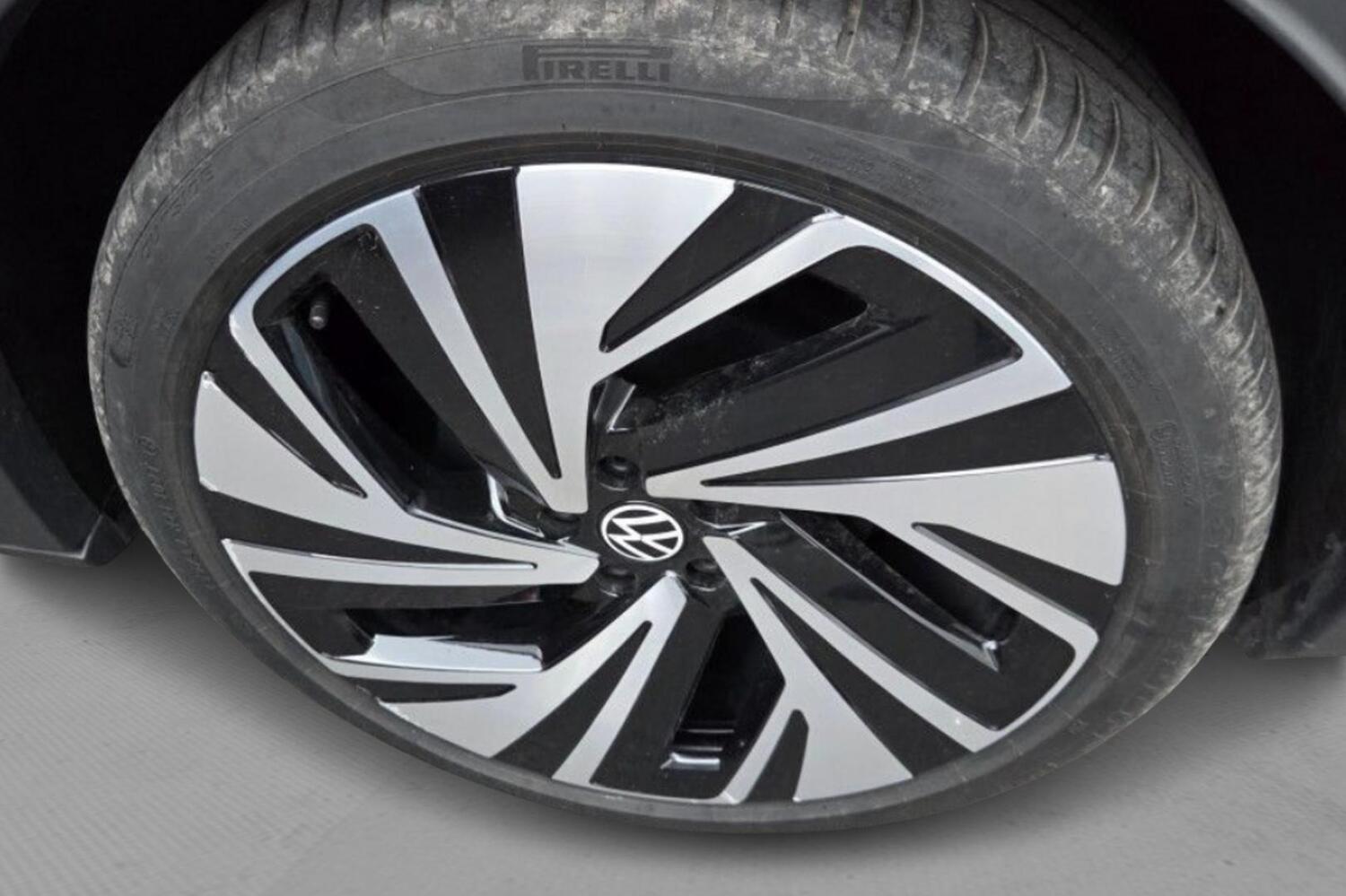 Volkswagen ID.5 vaihtoauto