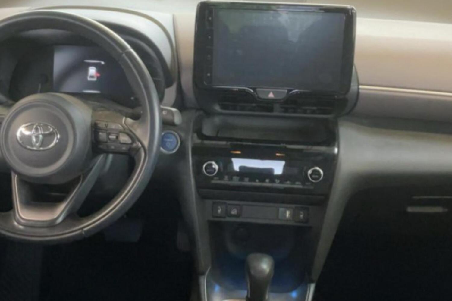 Toyota Yaris Cross vaihtoauto
