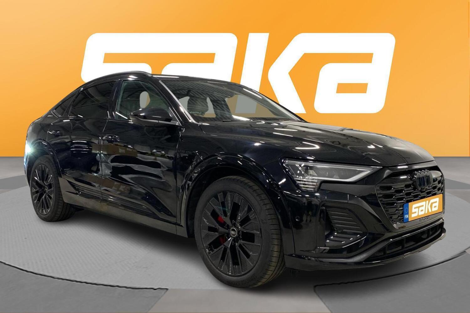Audi Q8 e-tron vaihtoauto