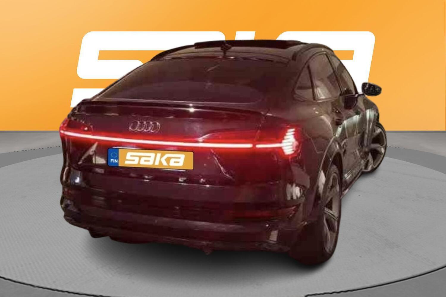 Audi e-tron vaihtoauto