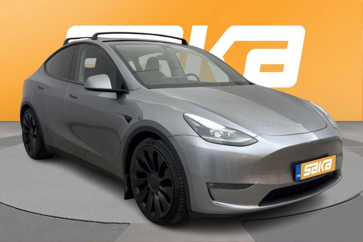 Tesla Model Y vaihtoauto