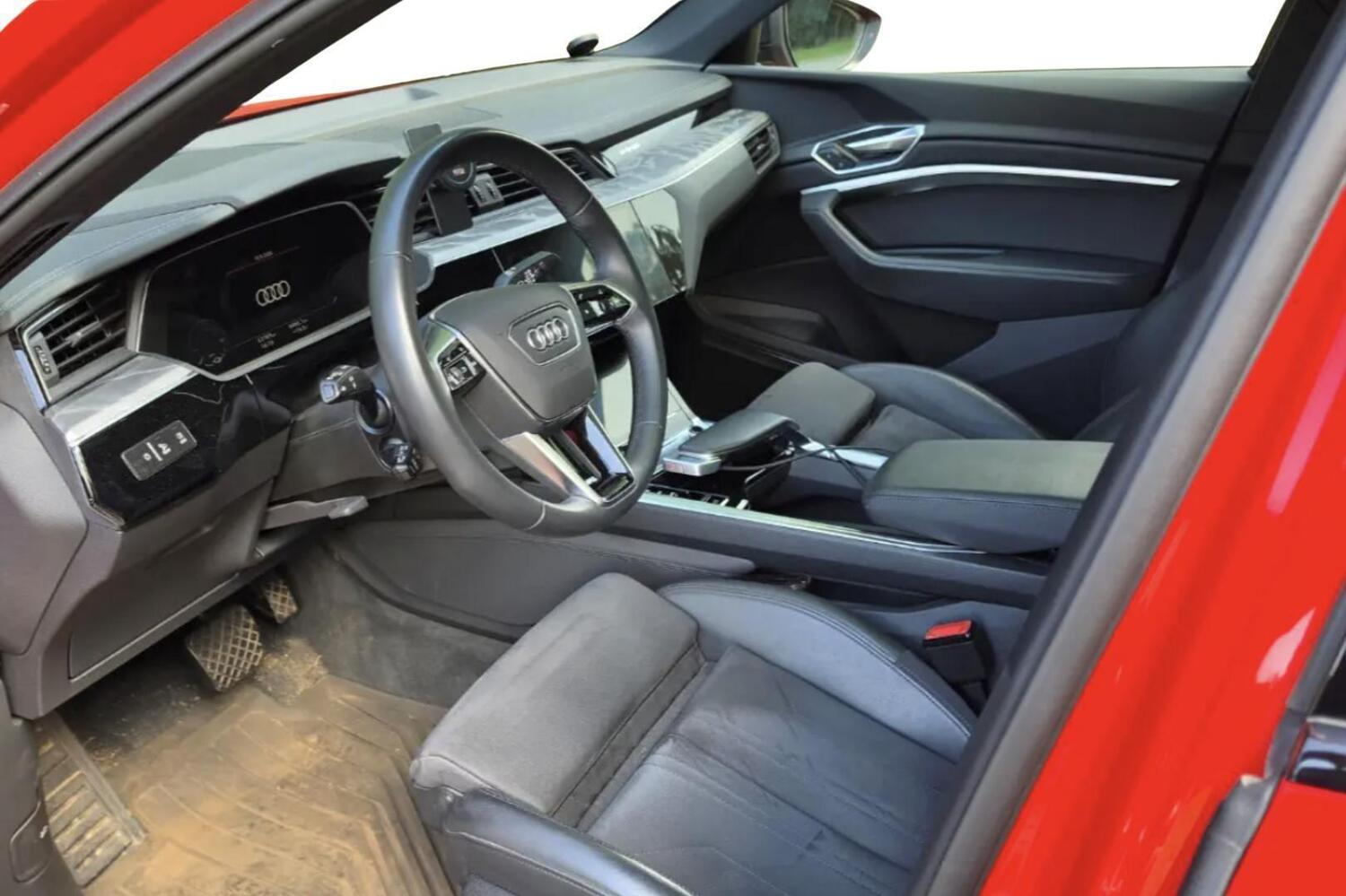 Audi e-tron vaihtoauto