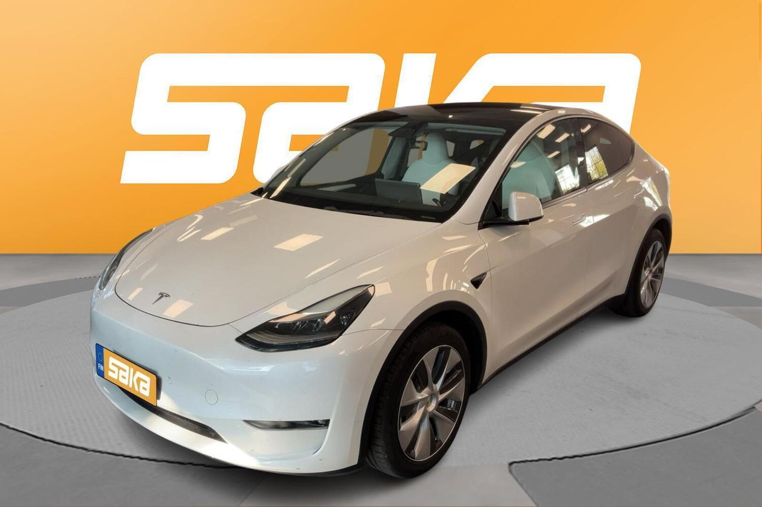 Tesla Model Y vaihtoauto