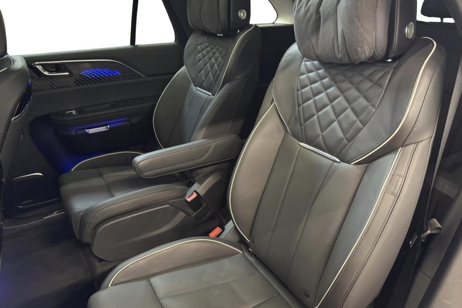 Hongqi E-HS9 vaihtoauto