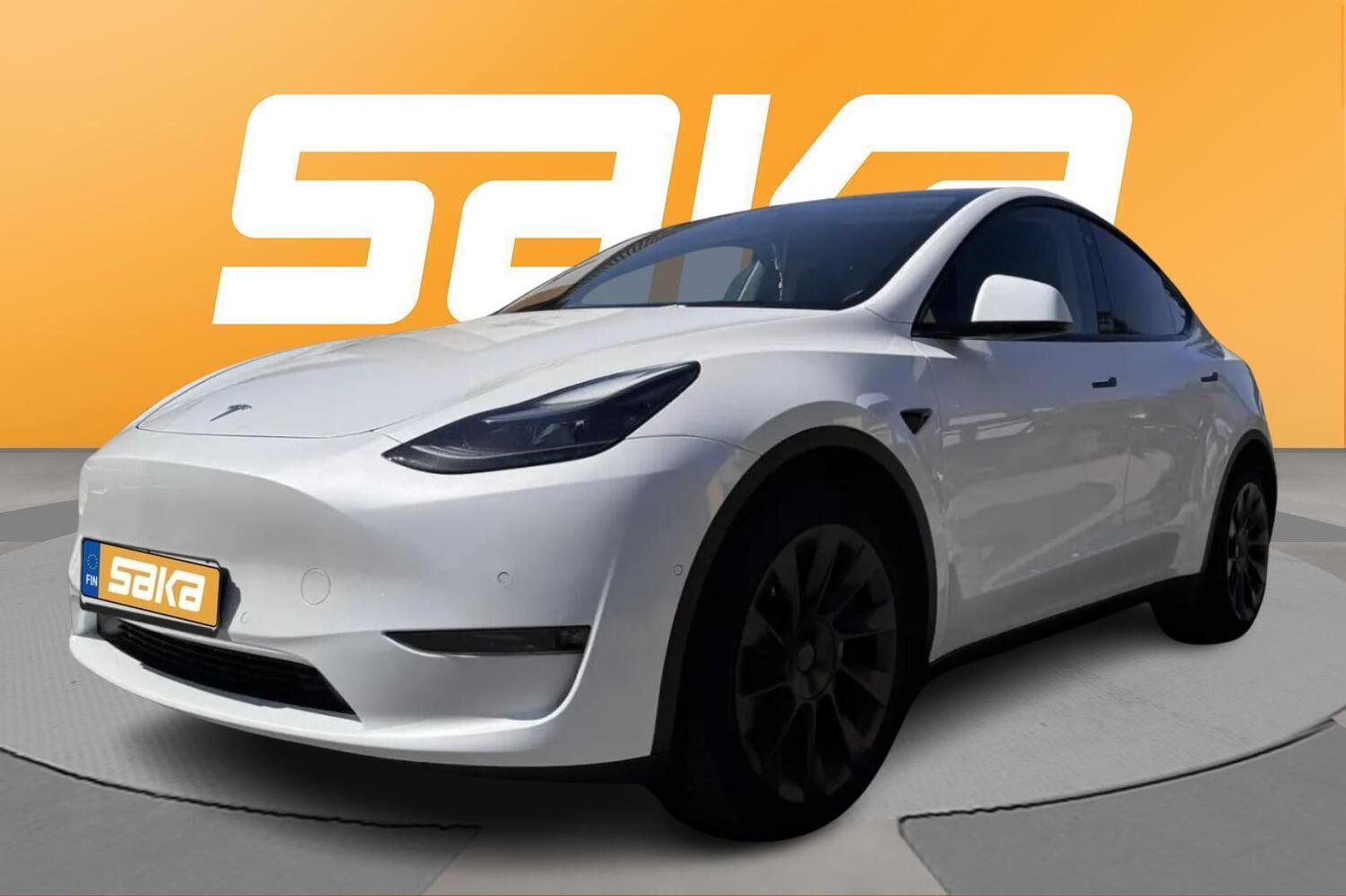 Tesla Model Y vaihtoauto