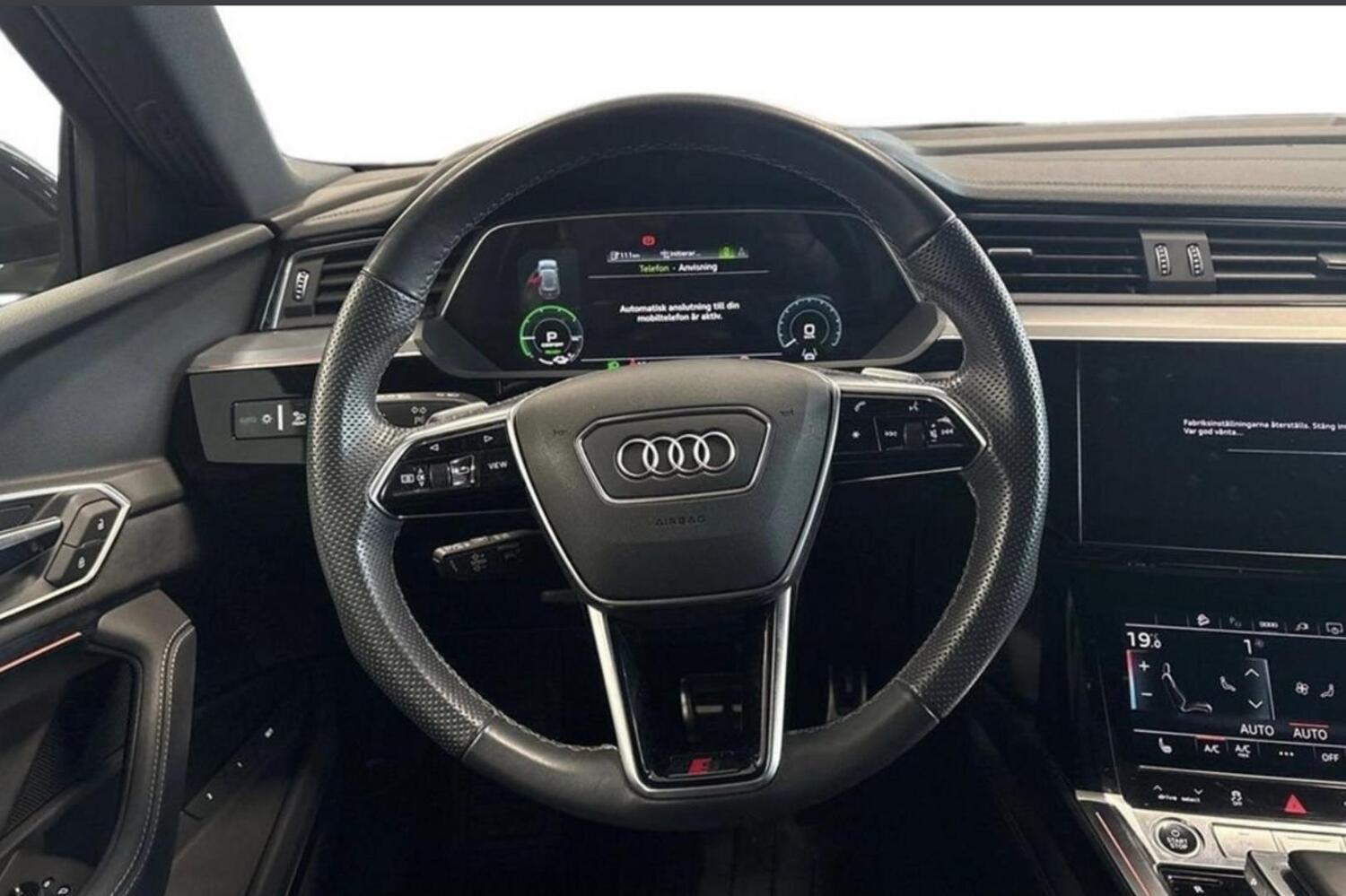 Audi Q8 e-tron vaihtoauto