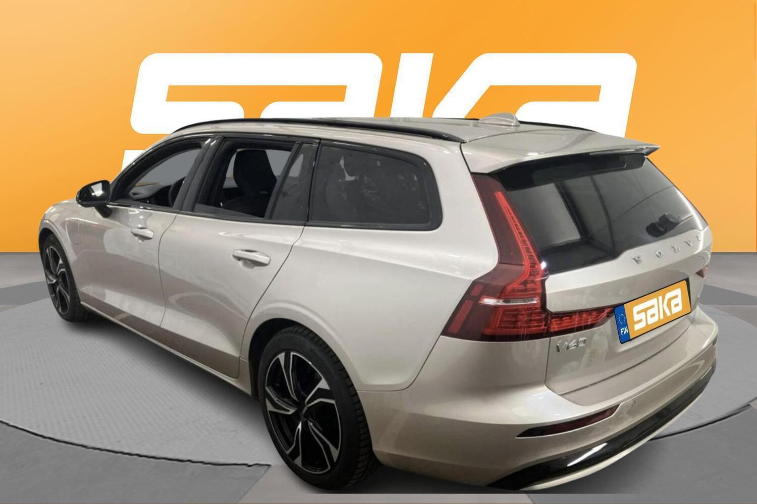 Volvo V60 vaihtoauto