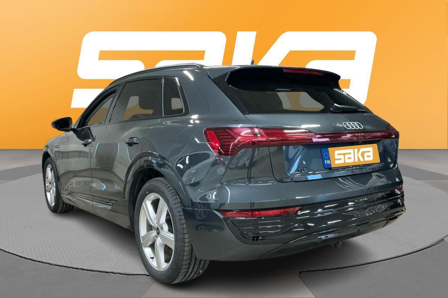 Audi Q8 e-tron vaihtoauto