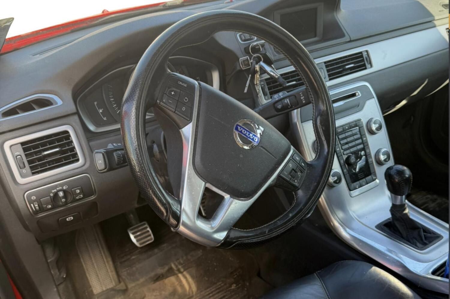 Volvo V70 vaihtoauto