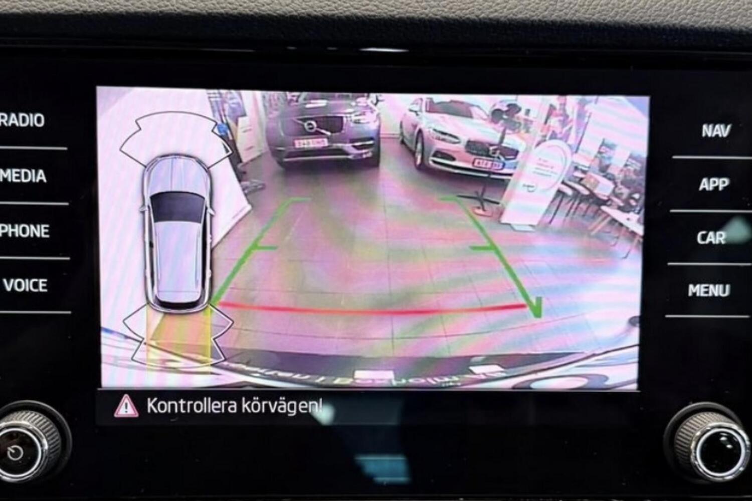 Skoda Karoq vaihtoauto