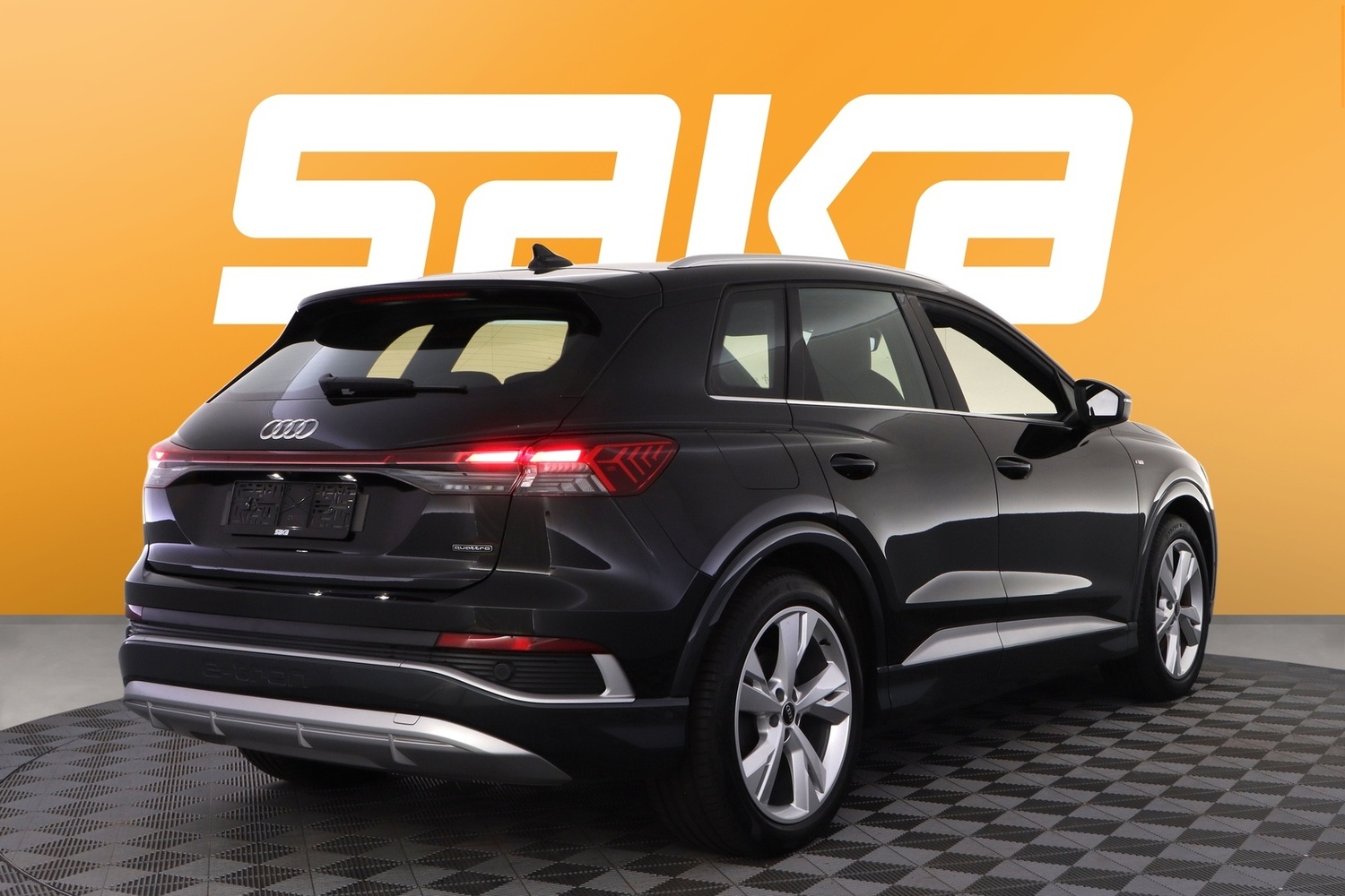 Audi Q4 e-tron vaihtoauto