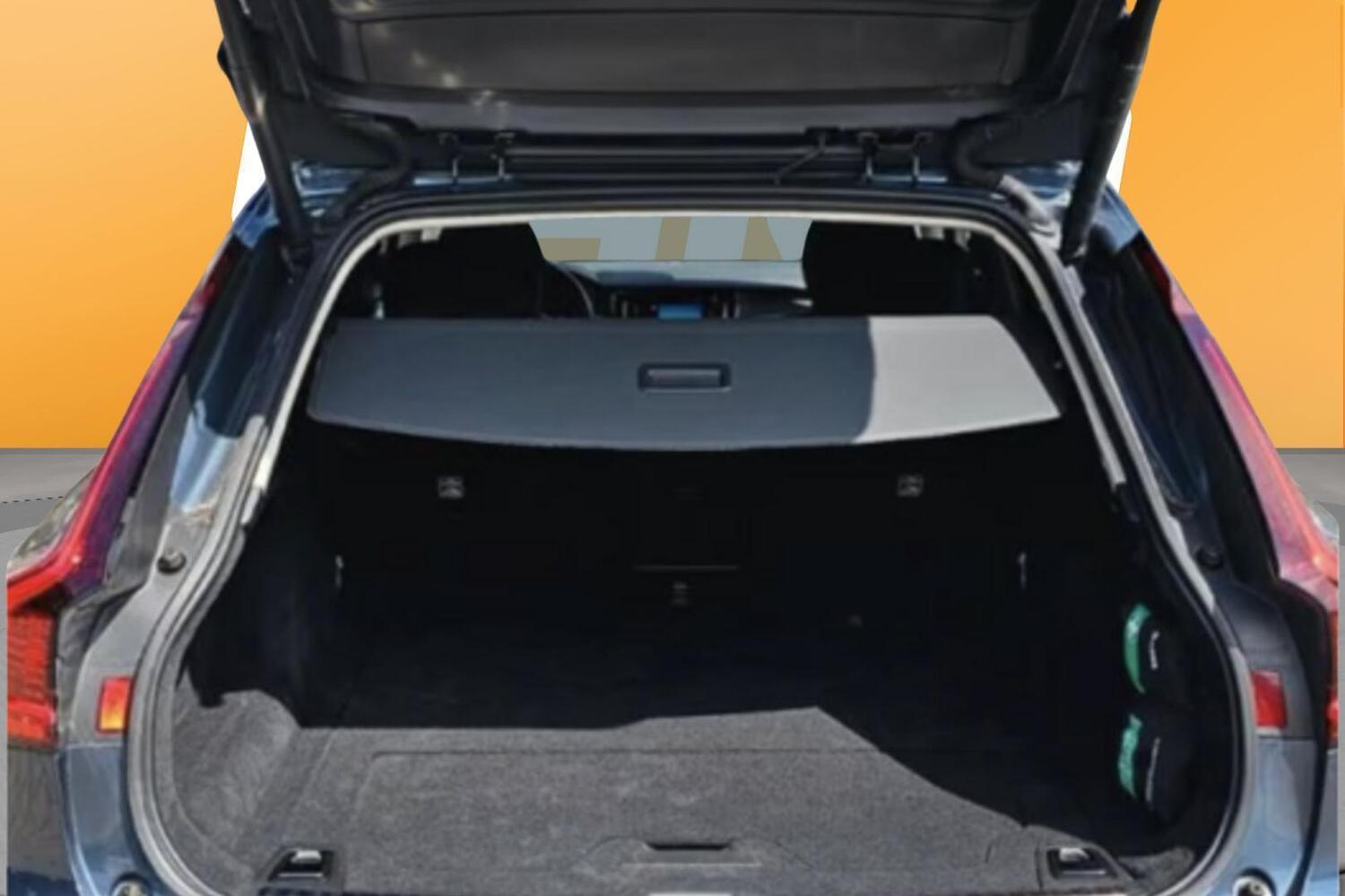 Volvo V90 Cross Country vaihtoauto