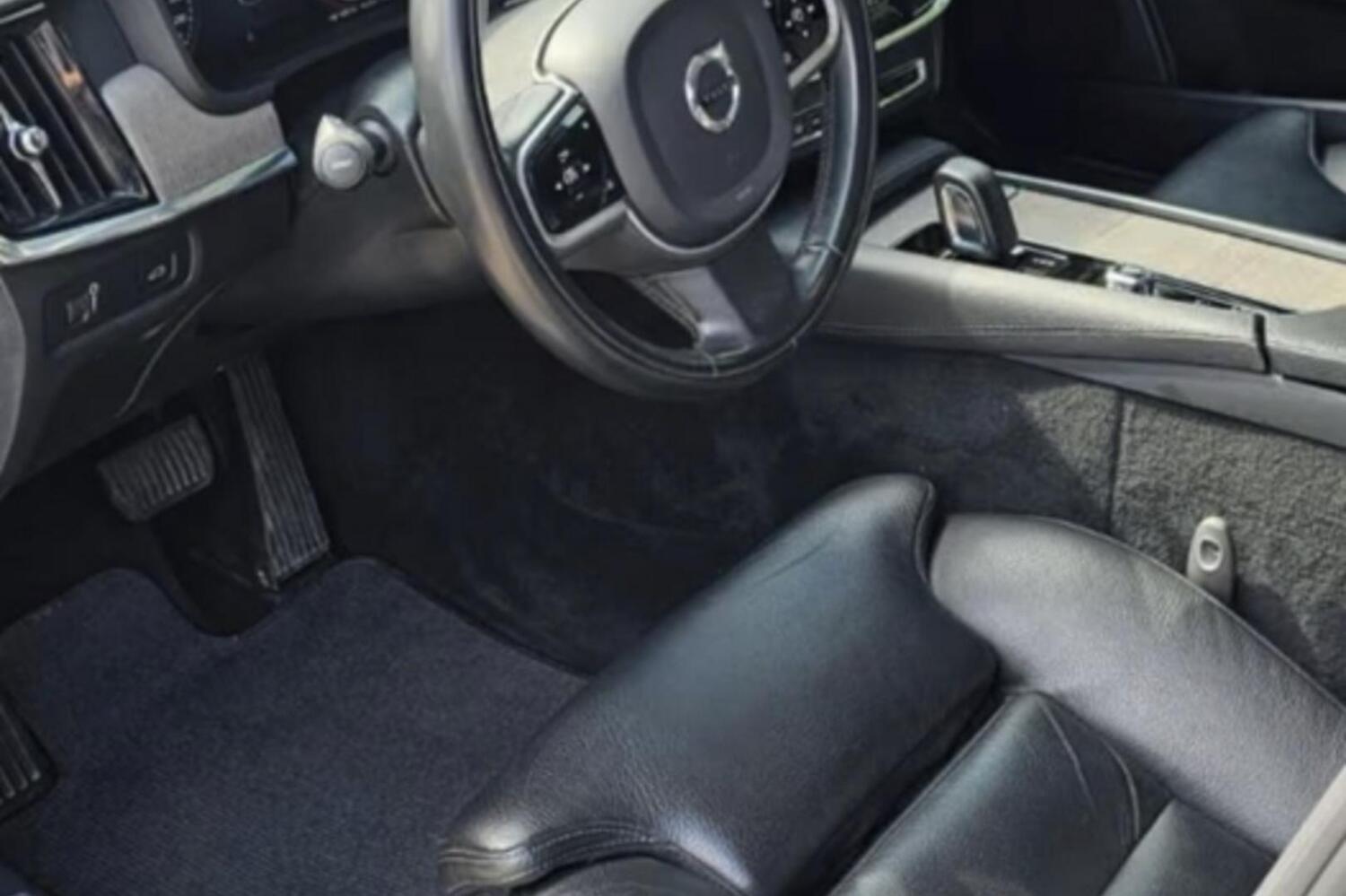 Volvo V90 Cross Country vaihtoauto