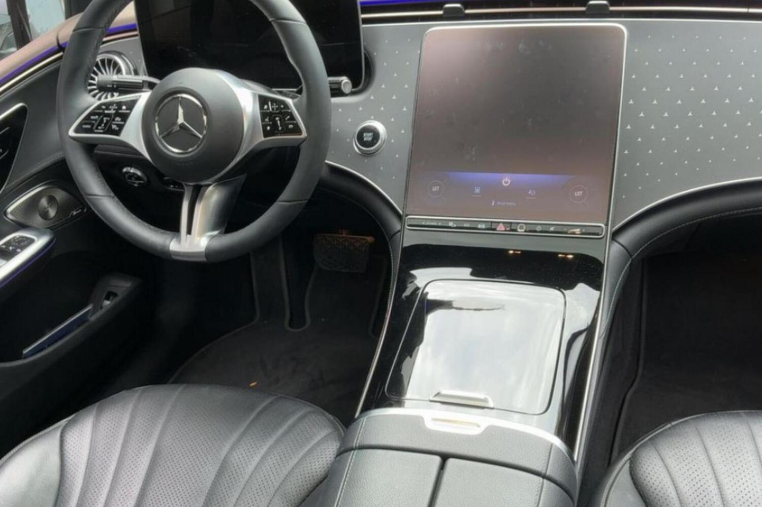 Mercedes-Benz EQE vaihtoauto