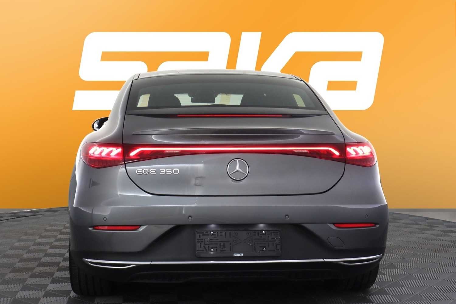 Mercedes-Benz EQE vaihtoauto