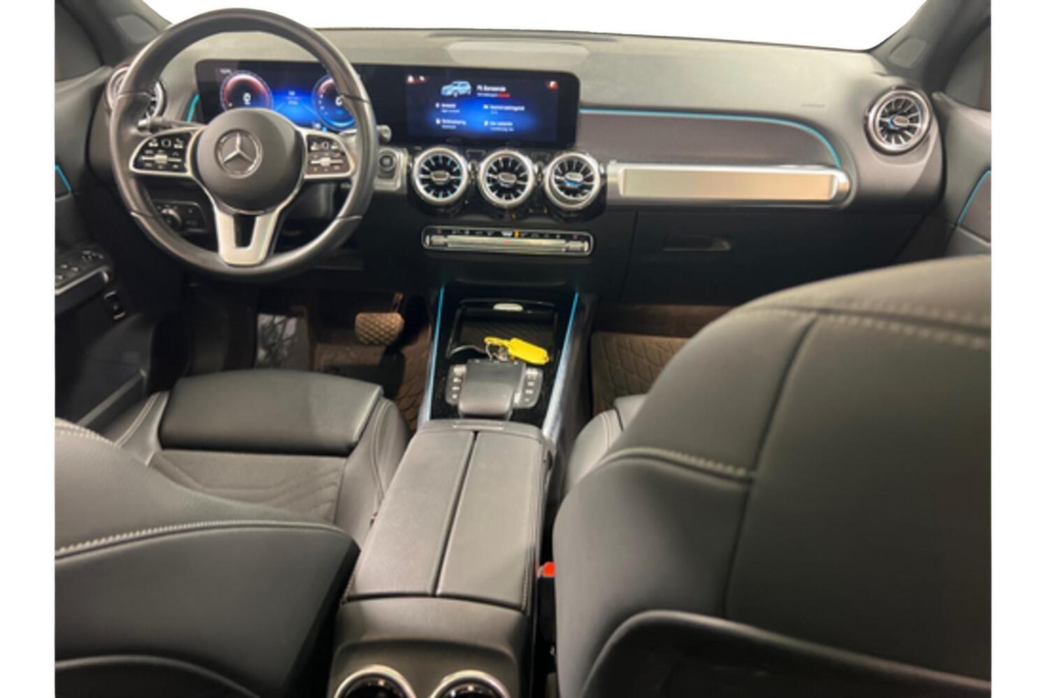 Mercedes-Benz EQB vaihtoauto