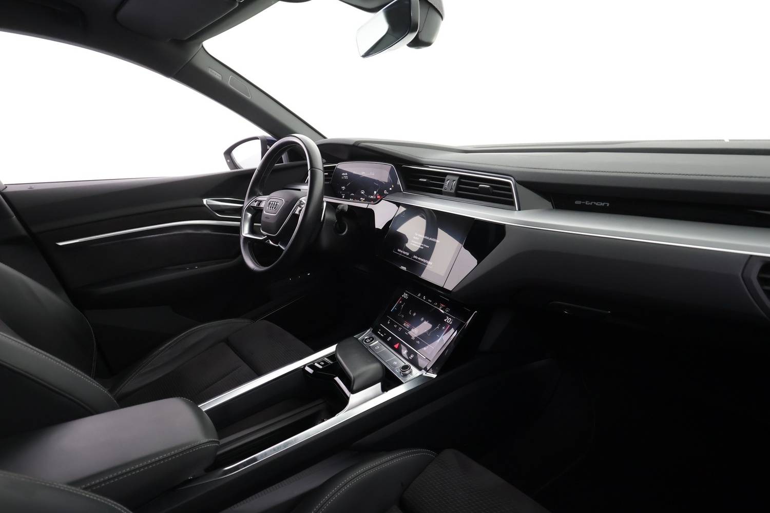 Audi e-tron vaihtoauto